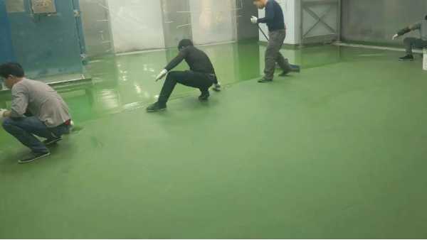 聚氨酯地坪漆雨季施工注意事项